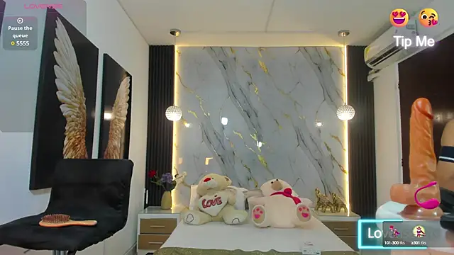 estephany doll online show from 03-15-25, 02:45