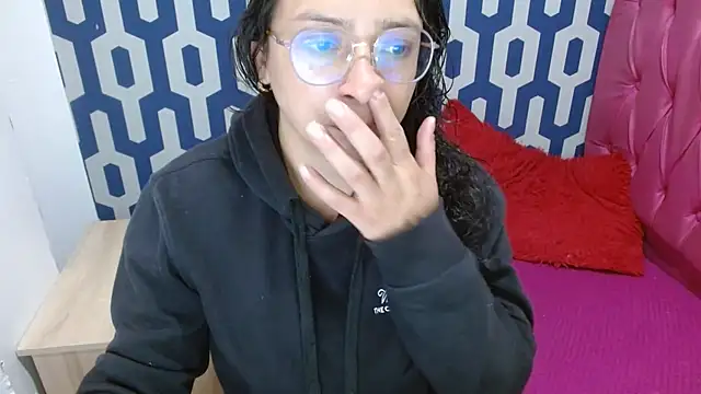 sarax ximena online show from 11-10-25, 09:30