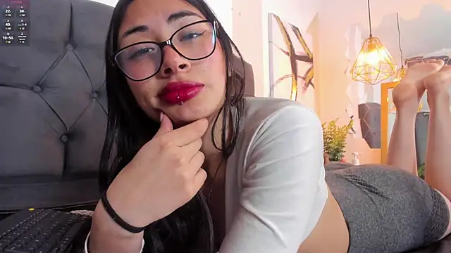 aprildreams19 online show from 03-19-25, 12:56