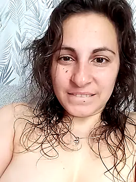 ShelaDiass online show from 10-11-25, 06:01