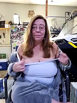 MsShelby40 online show from 12-12-24, 03:27