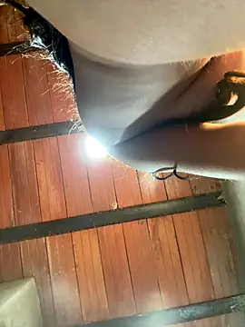 MollySanders    online show from 10-31-25, 12:11