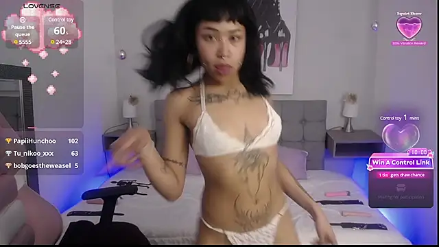 Violetta Suky online show from 01-18-25, 04:31