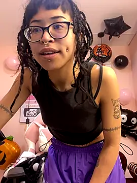 Violetta Suky online show from 10-25-25, 01:18