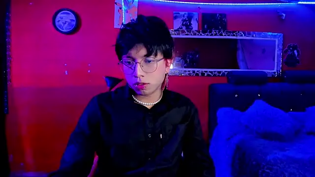 AnggelONfiree online show from 03-05-25, 07:27