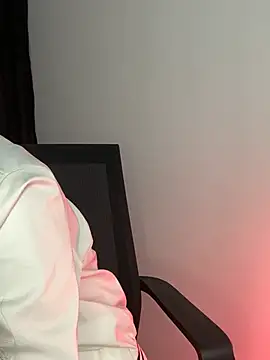 Isa bel online show from 02-08-25, 04:03