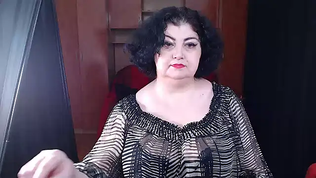 Snapshot of _MissJ_ chatting on 02-13-25, 11:37  MissJ  online show from 02-13-25, 11:37