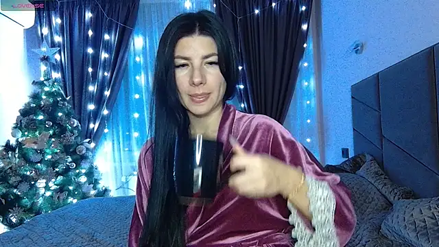 NessyStar online show from 12-27-24, 10:37