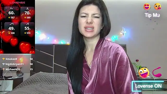 Snapshot of NessyStar chatting on 02-26-26, 05:12 NessyStar online show from 02-26-26, 05:12