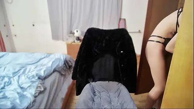 JIAJIA163 online show from 12-19-24, 02:13