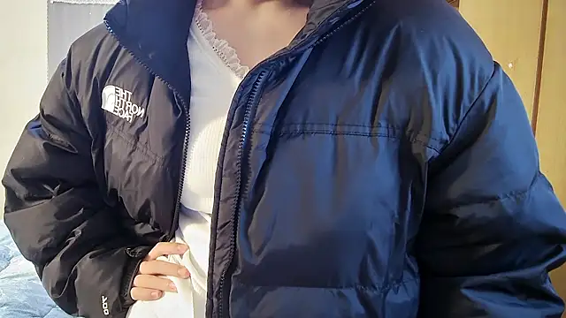 JIAJIA163 online show from 12-25-24, 11:11