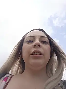 madelaine- online show from 11-10-25, 07:24