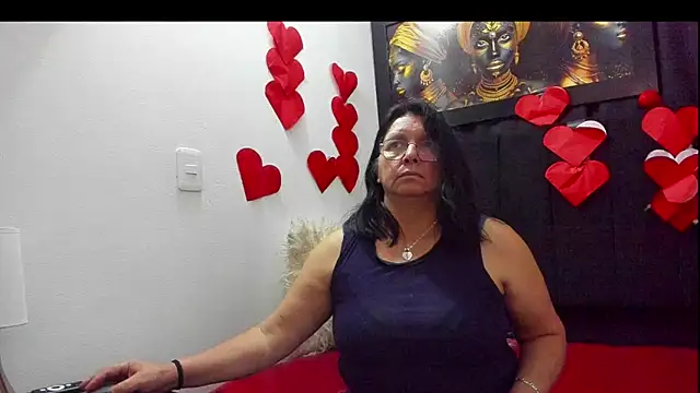 Evaaross 2345 online show from 02-17-25, 09:30