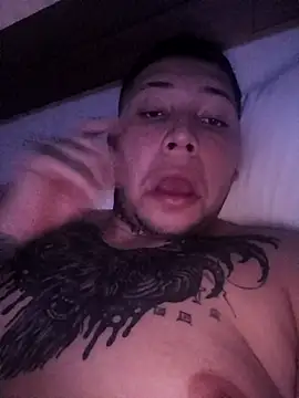 Snapshot of HotBoyJB2000 chatting on 11-05-25, 04:34 HotBoyJB2000 online show from 11-05-25, 04:34