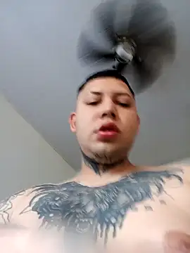 Snapshot of HotBoyJB2000 chatting on 11-09-25, 05:11 HotBoyJB2000 online show from 11-09-25, 05:11