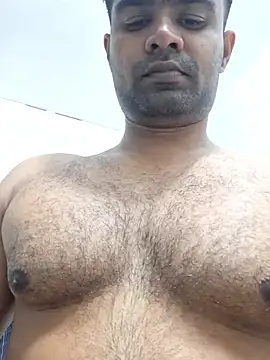 Snapshot of RKumar1994 chatting on 10-19-25, 03:56 RKumar1994 online show from 10-19-25, 03:56