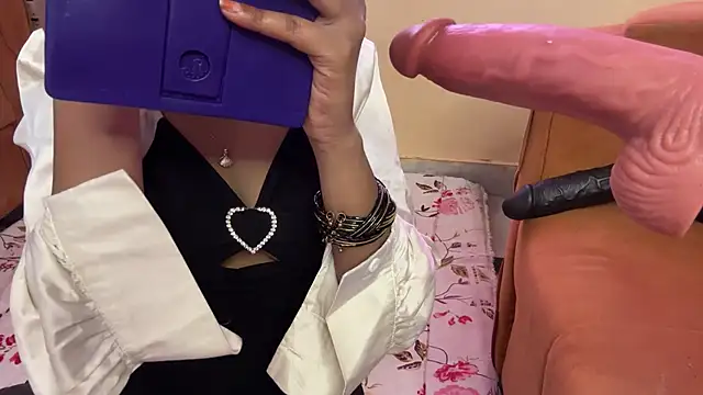 Sheela oshovadi online show from 01-18-26, 08:07