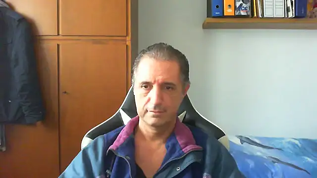 lliuk70mi online show from 01-30-25, 12:59