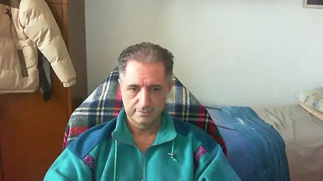 lliuk70mi online show from 02-16-26, 02:13