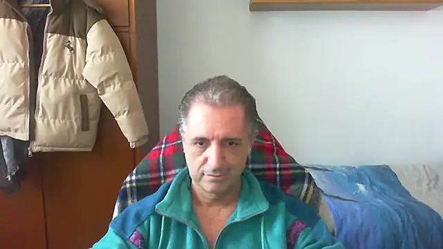 lliuk70mi online show from 03-30-26, 01:23