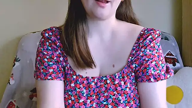 ChubbyMaia online show from 01-01-25, 11:16