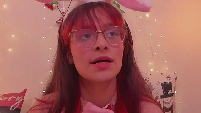 RedMeloddy online show from 12-15-24, 11:09