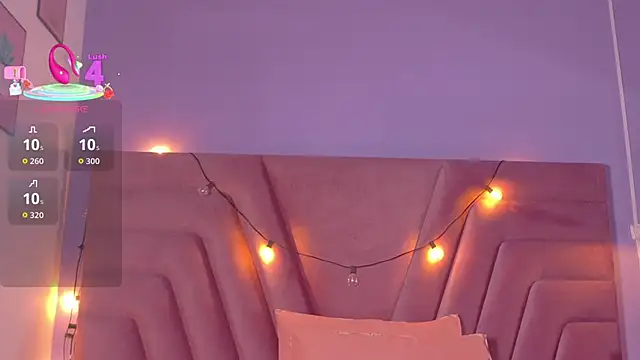 Snapshot of littleebonymommy chatting on 12-02-25, 08:37 littleebonymommy online show from 12-02-25, 08:37