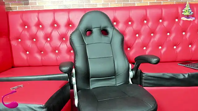 Annyeli online show from 12-25-24, 10:50