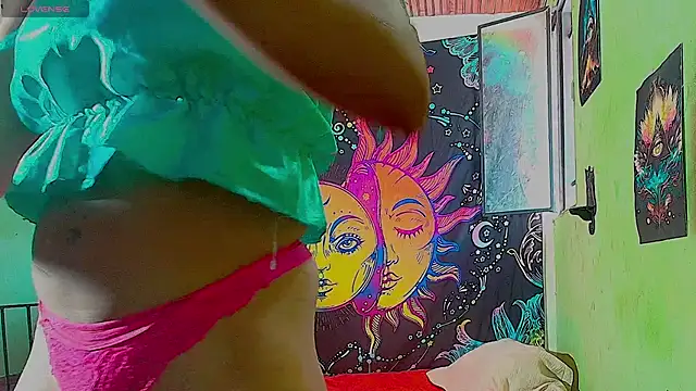 Snapshot of Angel-dust09 chatting on 02-23-25, 08:11 Angel-dust09 online show from 02-23-25, 08:11