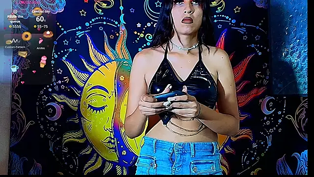 Snapshot of Angel-dust09 chatting on 10-30-25, 01:29 Angel-dust09 online show from 10-30-25, 01:29