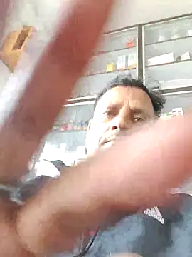 Raj1043 online show from 11-29-25, 04:59