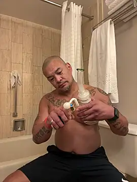 EatMyCake831 online show from 04-12-26, 04:45