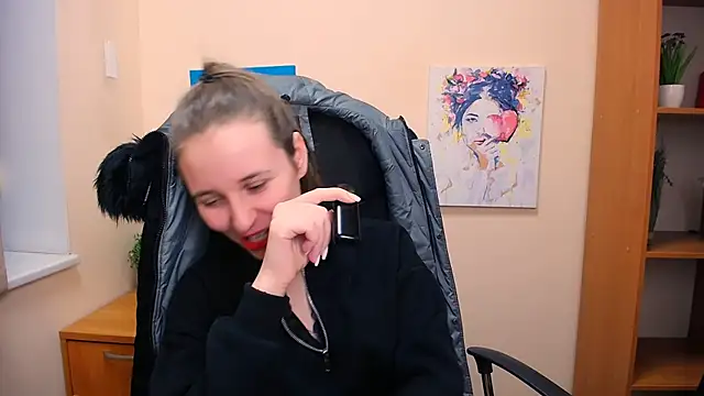  Nicole new online show from 02-24-25, 03:42