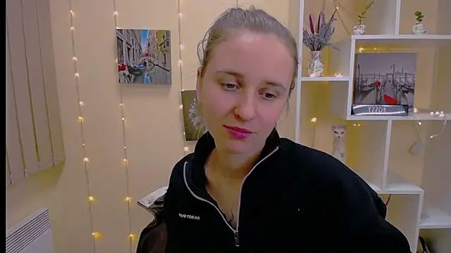  Nicole new online show from 03-05-25, 03:51