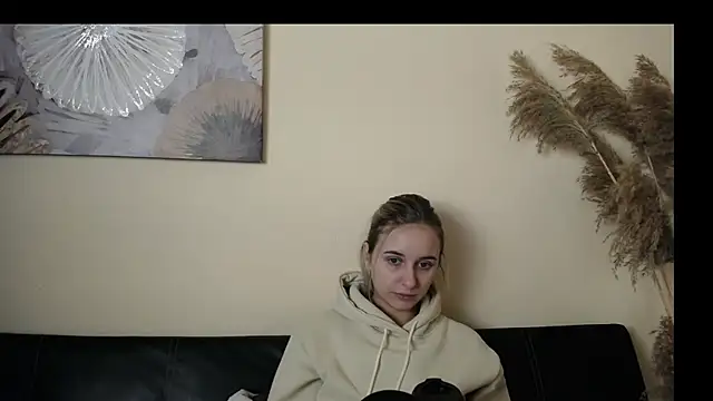  Nicole new online show from 11-13-25, 12:59