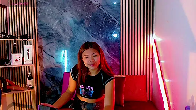 Isalombardi online show from 11-07-25, 02:44