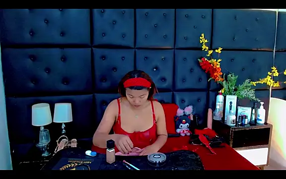 Isalombardi online show from 03-31-26, 02:24