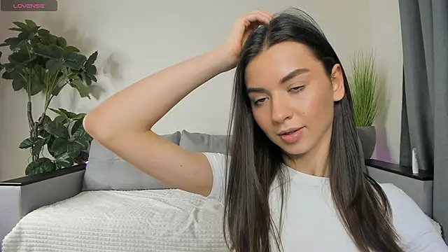 Snapshot of NicoleLuv chatting on 12-11-24, 07:14 NicoleLuv online show from 12-11-24, 07:14