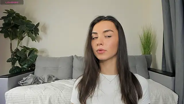 Snapshot of NicoleLuv chatting on 12-12-24, 07:15 NicoleLuv online show from 12-12-24, 07:15