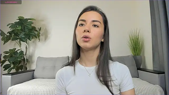 Snapshot of NicoleLuv chatting on 01-10-25, 01:09 NicoleLuv online show from 01-10-25, 01:09