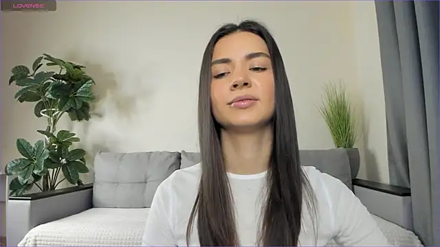 Snapshot of NicoleLuv chatting on 01-20-25, 01:11 NicoleLuv online show from 01-20-25, 01:11