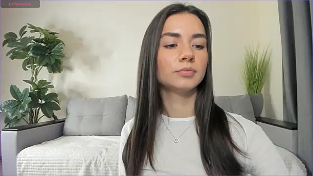 Snapshot of NicoleLuv chatting on 01-22-25, 04:12 NicoleLuv online show from 01-22-25, 04:12