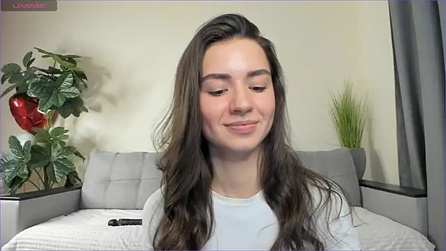 Snapshot of NicoleLuv chatting on 02-27-25, 07:15 NicoleLuv online show from 02-27-25, 07:15