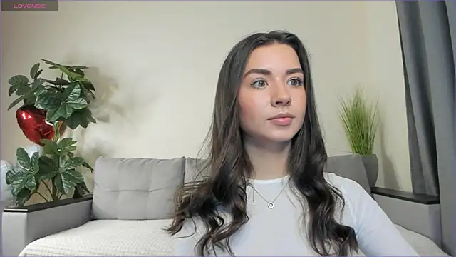 Snapshot of NicoleLuv chatting on 03-03-25, 01:09 NicoleLuv online show from 03-03-25, 01:09