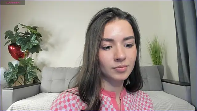 Snapshot of NicoleLuv chatting on 03-03-25, 07:17 NicoleLuv online show from 03-03-25, 07:17