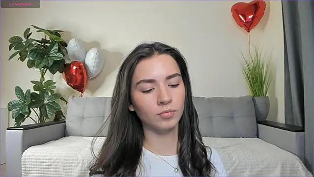 Snapshot of NicoleLuv chatting on 03-09-25, 04:11 NicoleLuv online show from 03-09-25, 04:11