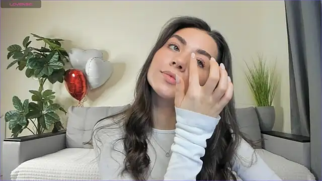 Snapshot of NicoleLuv chatting on 03-14-25, 01:13 NicoleLuv online show from 03-14-25, 01:13