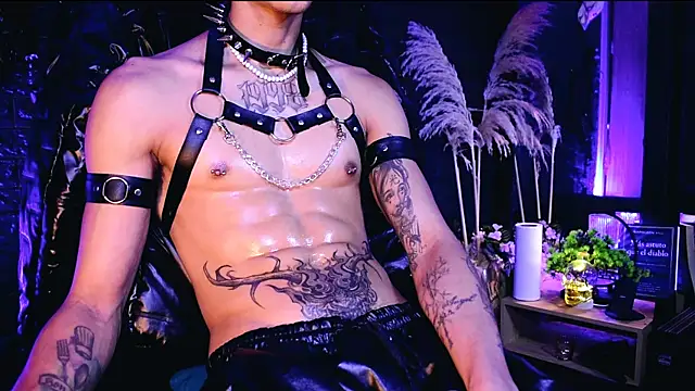 DemonKush-- online show from 10-22-25, 08:14