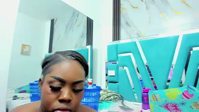 mia alvares online show from 01-17-25, 05:30