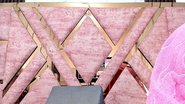 mia alvares online show from 12-14-25, 11:26